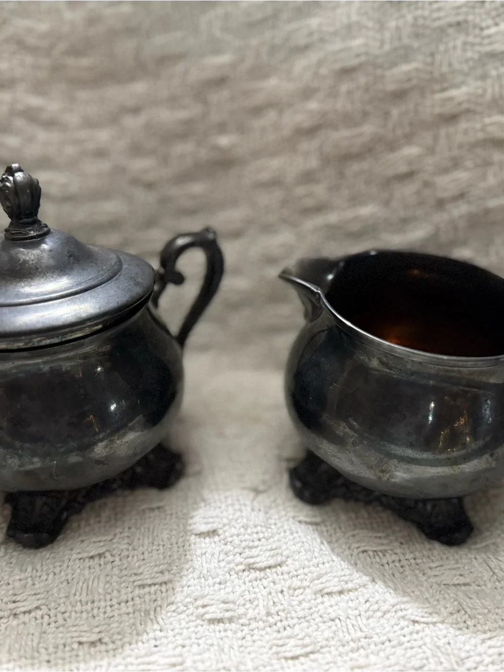 Silver-Tone Ornate Sugar and Creamer Set‎ - Classic Serveware
